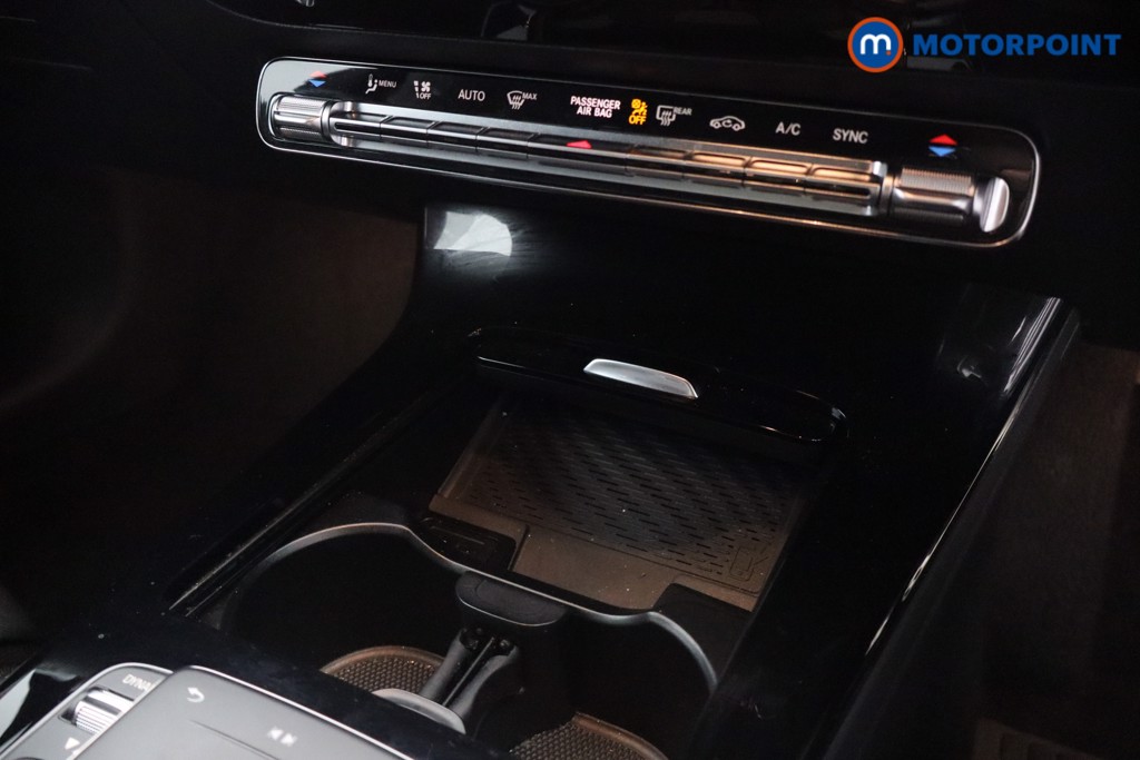 Mercedes-Benz CLA Amg Line Automatic Petrol Coupe - Stock Number (1548986) - 9th supplementary image