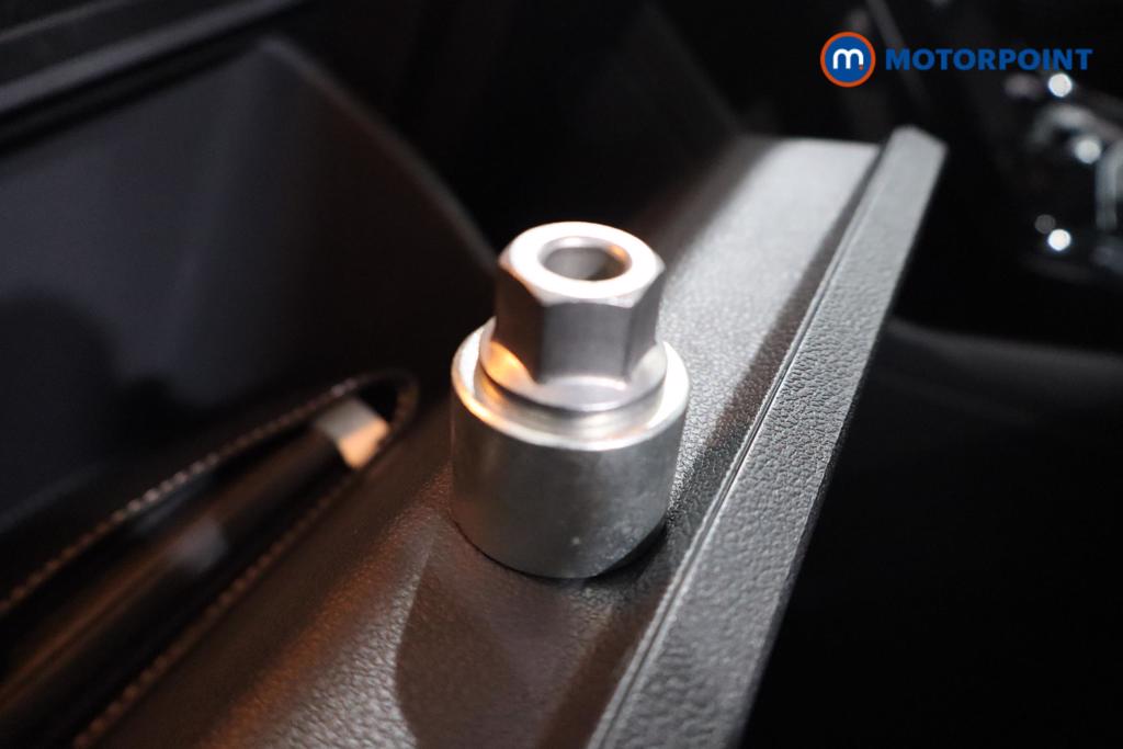 Volkswagen T-Cross Black Edition Automatic Petrol SUV - Stock Number (1548993) - 13th supplementary image