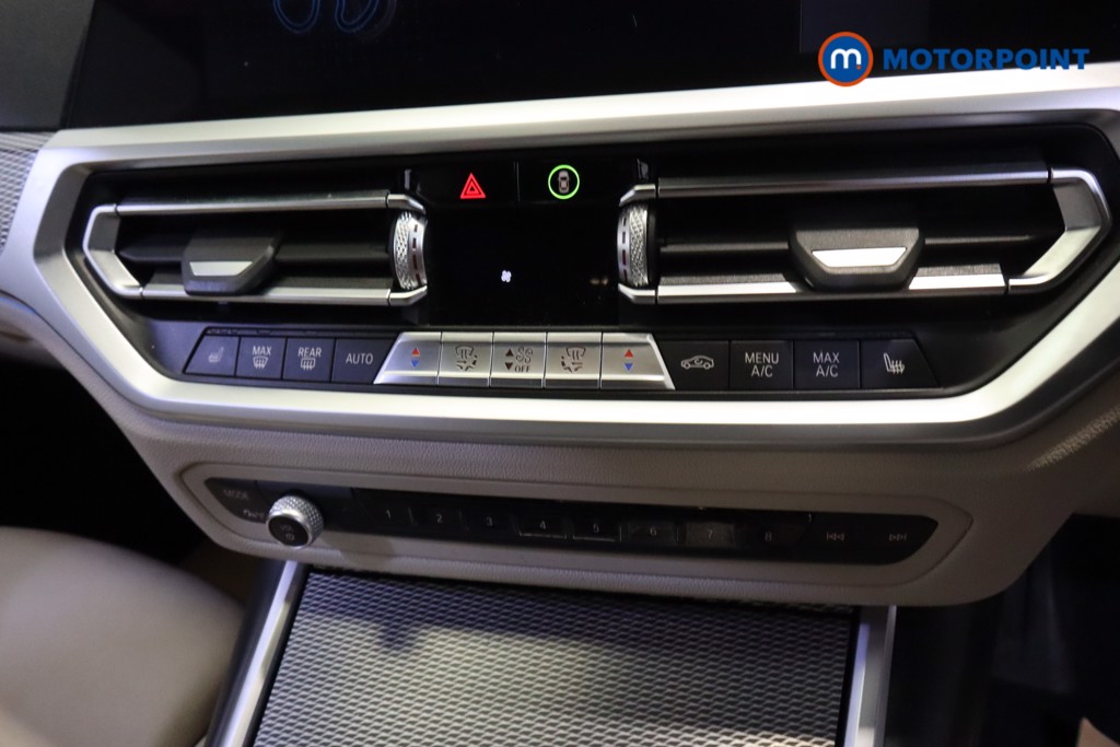 BMW 3 Series M Sport Automatic Petrol Plug-In Hybrid Saloon - Stock Number (1548994) - 4th supplementary image