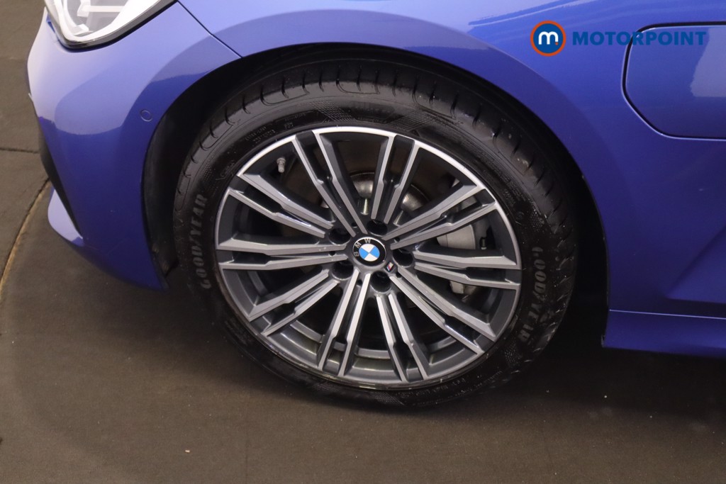 BMW 3 Series M Sport Automatic Petrol Plug-In Hybrid Saloon - Stock Number (1548994) - 20th supplementary image