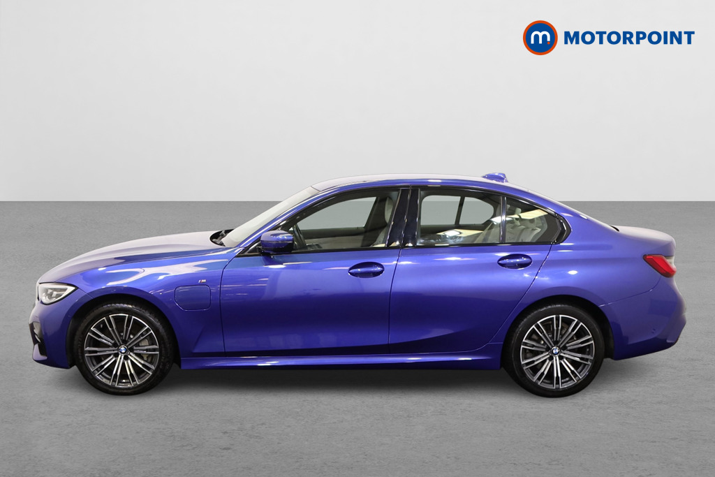 BMW 3 Series M Sport Automatic Petrol Plug-In Hybrid Saloon - Stock Number (1548994) - Passenger side