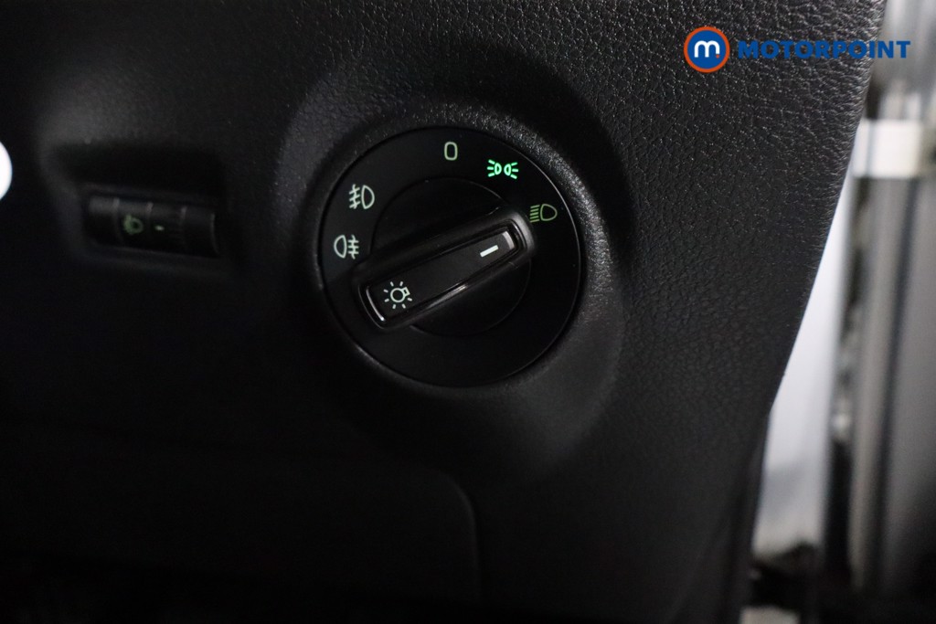 Skoda Fabia SE Manual Petrol Hatchback - Stock Number (1548997) - 8th supplementary image