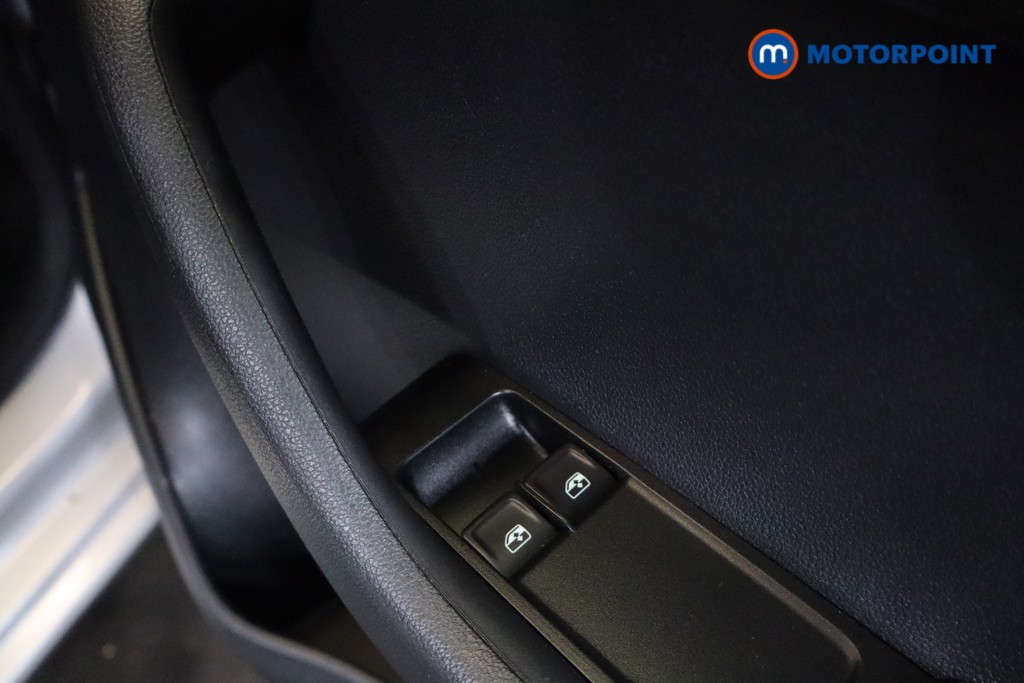 Skoda Fabia SE Manual Petrol Hatchback - Stock Number (1548997) - 9th supplementary image