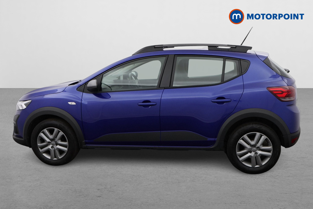 Dacia Sandero Stepway Expression Manual Petrol Hatchback - Stock Number (1549065) - Passenger side