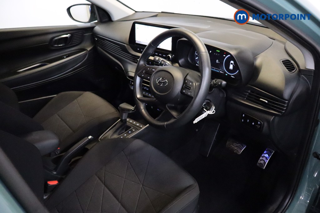 Hyundai Bayon Premium Automatic Petrol-Electric Hybrid SUV - Stock Number (1549120) - 1st supplementary image