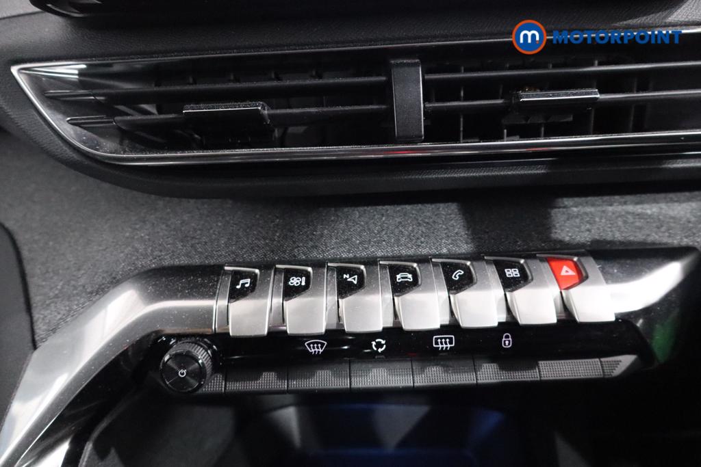 Peugeot 3008 Allure Premium-Plus Manual Petrol SUV - Stock Number (1549154) - 3rd supplementary image