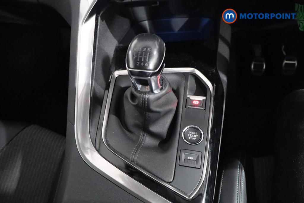 Peugeot 3008 Allure Premium-Plus Manual Petrol SUV - Stock Number (1549154) - 4th supplementary image