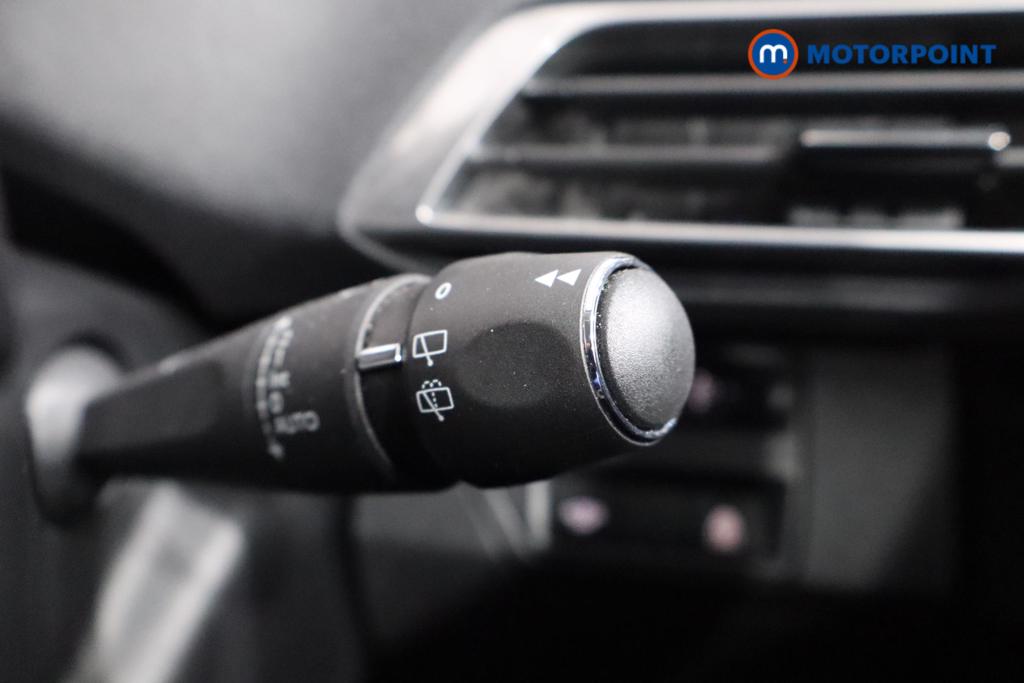 Peugeot 3008 Allure Premium-Plus Manual Petrol SUV - Stock Number (1549154) - 11th supplementary image
