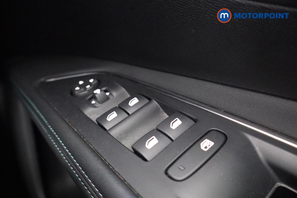 Peugeot 3008 Allure Premium-Plus Manual Petrol SUV - Stock Number (1549154) - 12th supplementary image