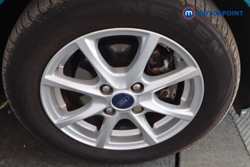Ford Fiesta Zetec Manual Petrol Hatchback - Stock Number (1549202) - 9th supplementary image