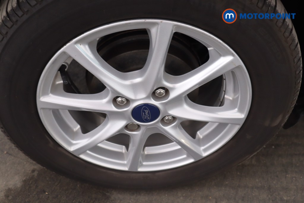 Ford Fiesta Zetec Manual Petrol Hatchback - Stock Number (1549202) - 10th supplementary image