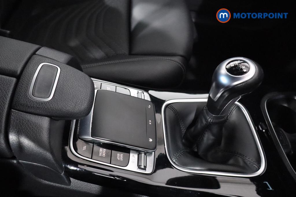 Mercedes-Benz A Class SE Manual Petrol Hatchback - Stock Number (1549287) - 4th supplementary image