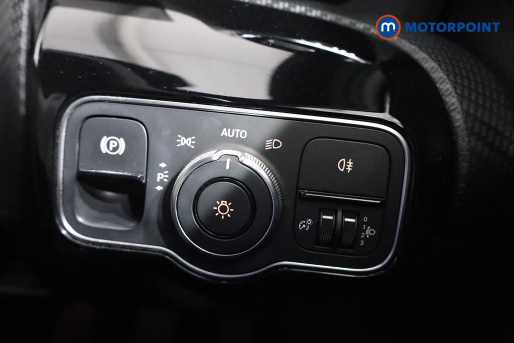 Mercedes-Benz A Class SE Manual Petrol Hatchback - Stock Number (1549287) - 10th supplementary image