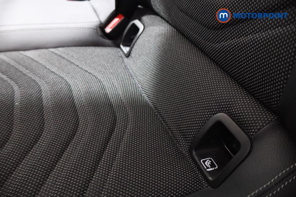 Mercedes-Benz A Class SE Manual Petrol Hatchback - Stock Number (1549287) - 16th supplementary image