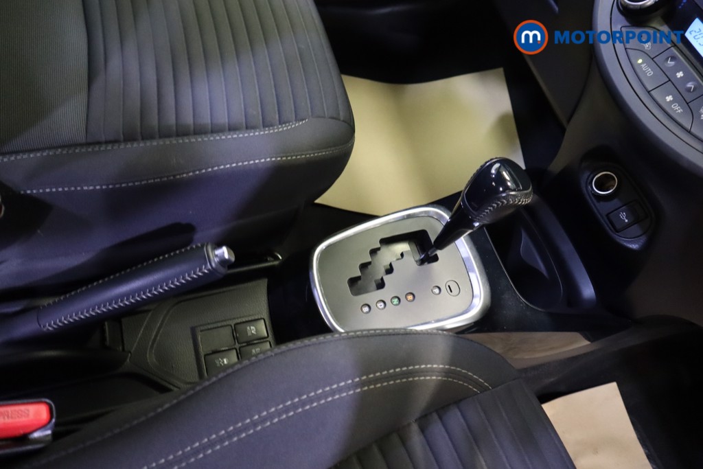 Toyota Yaris Y20 Automatic Petrol Hatchback - Stock Number (1549303) - 5th supplementary image