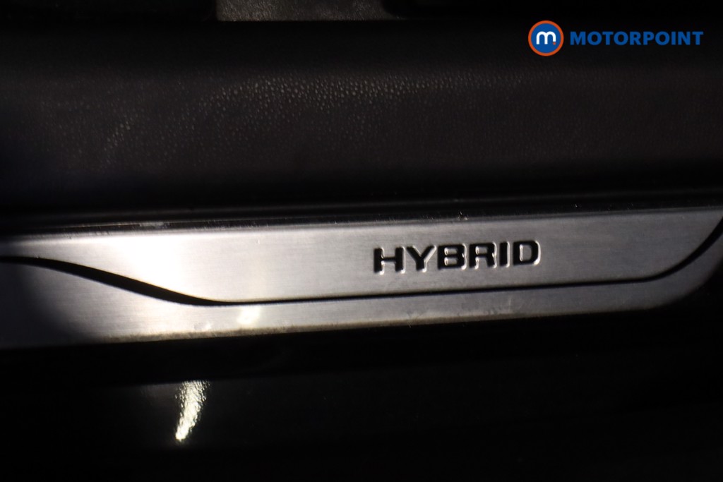 Toyota Yaris Excel Automatic Petrol-Electric Hybrid Hatchback - Stock Number (1549313) - 8th supplementary image
