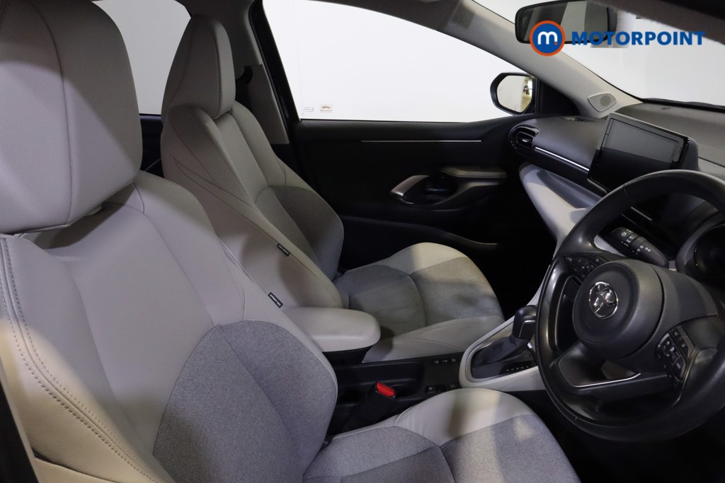 Toyota Yaris Excel Automatic Petrol-Electric Hybrid Hatchback - Stock Number (1549313) - 12th supplementary image