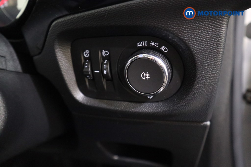 Vauxhall Corsa SE Manual Petrol Hatchback - Stock Number (1549322) - 9th supplementary image
