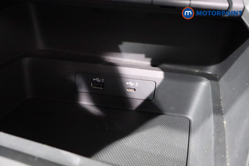 Audi A3 Technik Manual Petrol Hatchback - Stock Number (1549461) - 18th supplementary image