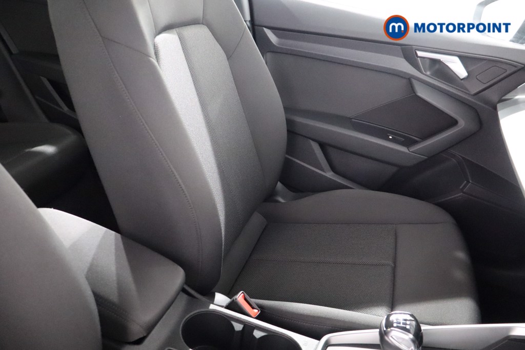 Audi A3 Technik Manual Petrol Hatchback - Stock Number (1549461) - 25th supplementary image