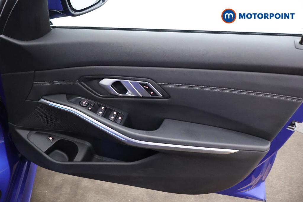 BMW 3 Series M Sport Automatic Petrol Plug-In Hybrid Saloon - Stock Number (1549498) - 9th supplementary image