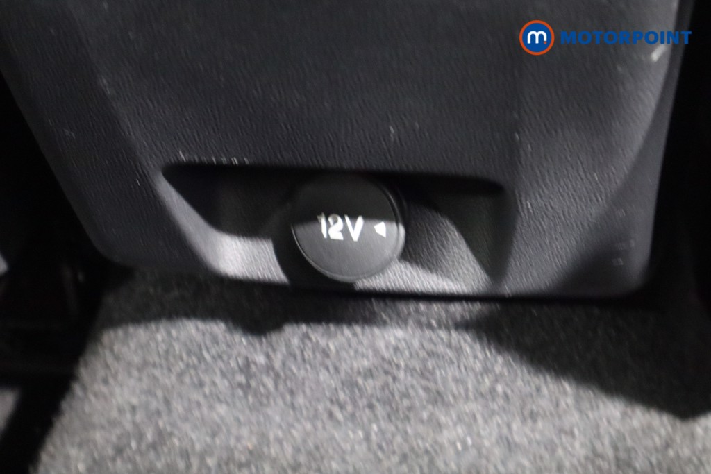 Ford Focus Titanium Automatic Petrol Estate - Stock Number (1549534) - 13th supplementary image