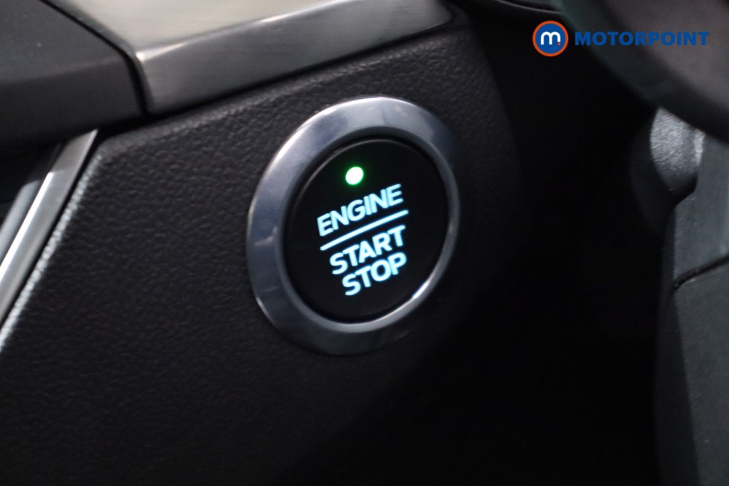 Ford Focus Titanium Automatic Petrol Estate - Stock Number (1549534) - 15th supplementary image