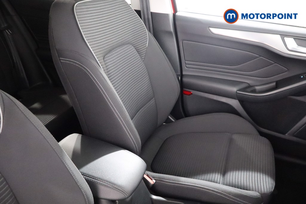 Ford Focus Titanium Automatic Petrol Estate - Stock Number (1549534) - 25th supplementary image