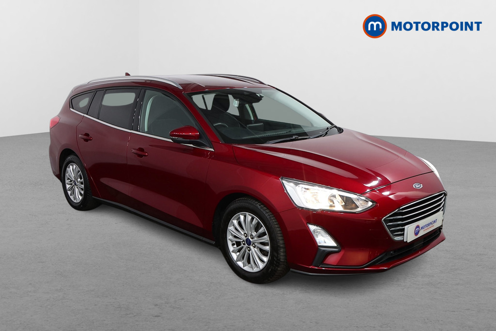 Ford Focus Titanium Automatic Petrol Estate - Stock Number (1549534) - Drivers side front corner