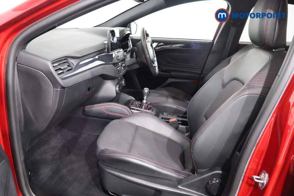 Ford Focus St-Line X Edition Manual Petrol-Electric Hybrid Hatchback - Stock Number (1549541) - 4th supplementary image