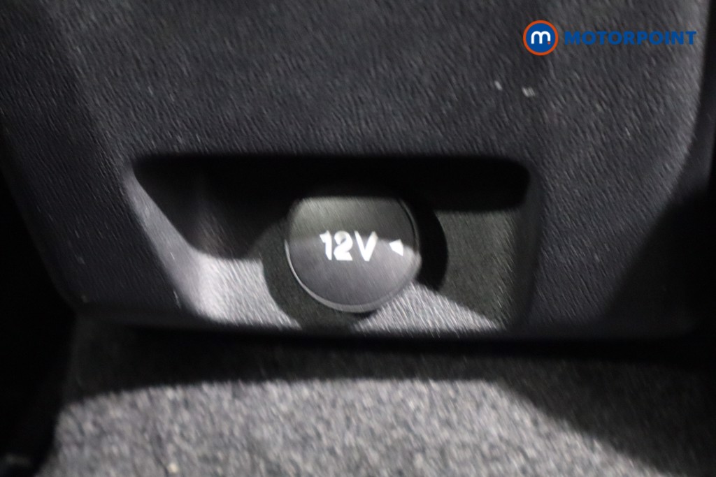Ford Focus St-Line X Edition Manual Petrol-Electric Hybrid Hatchback - Stock Number (1549541) - 13th supplementary image