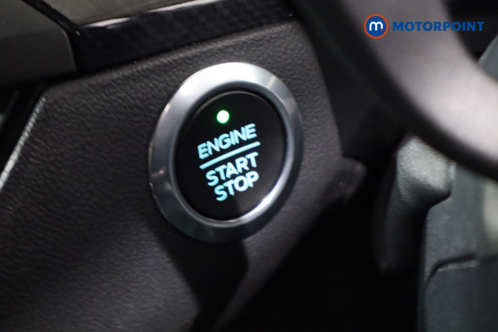 Ford Focus St-Line X Edition Manual Petrol-Electric Hybrid Hatchback - Stock Number (1549541) - 15th supplementary image