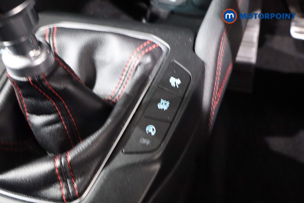 Ford Focus St-Line X Edition Manual Petrol-Electric Hybrid Hatchback - Stock Number (1549541) - 20th supplementary image