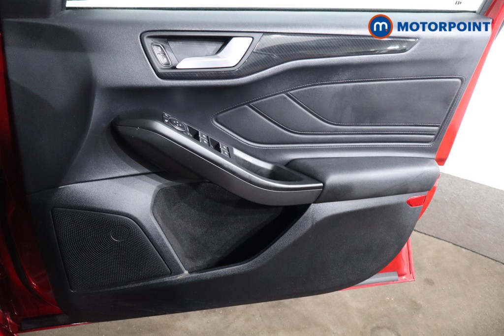 Ford Focus St-Line X Edition Manual Petrol-Electric Hybrid Hatchback - Stock Number (1549541) - 24th supplementary image