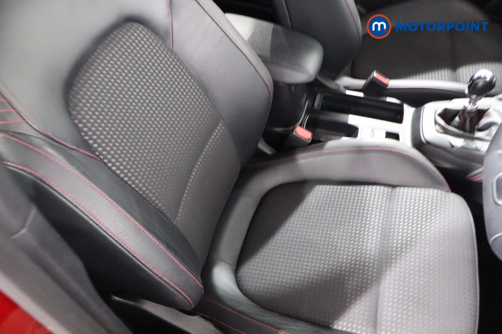 Ford Focus St-Line X Edition Manual Petrol-Electric Hybrid Hatchback - Stock Number (1549541) - 27th supplementary image
