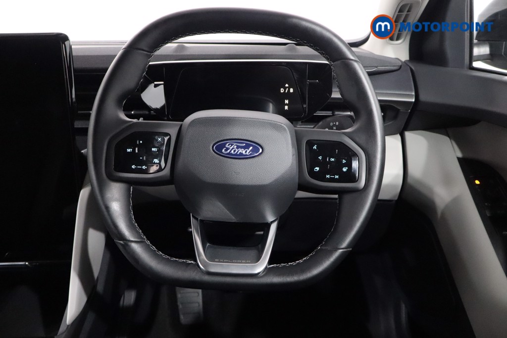 Ford Explorer Select Automatic Electric SUV - Stock Number (1549588) - 6th supplementary image