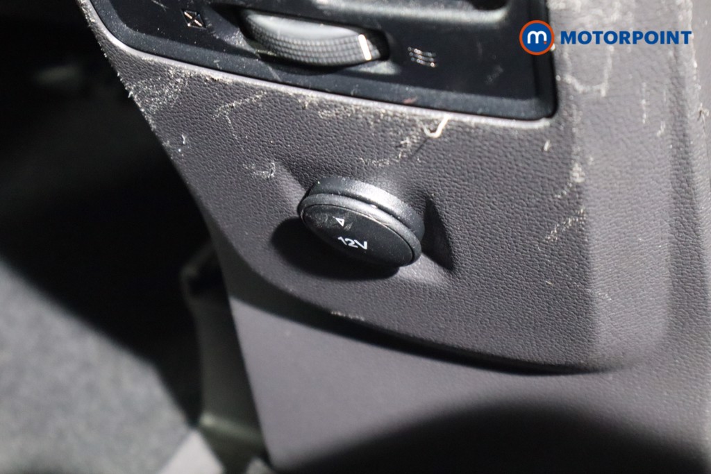 Ford Kuga Titanium Edition Manual Petrol SUV - Stock Number (1549752) - 13th supplementary image