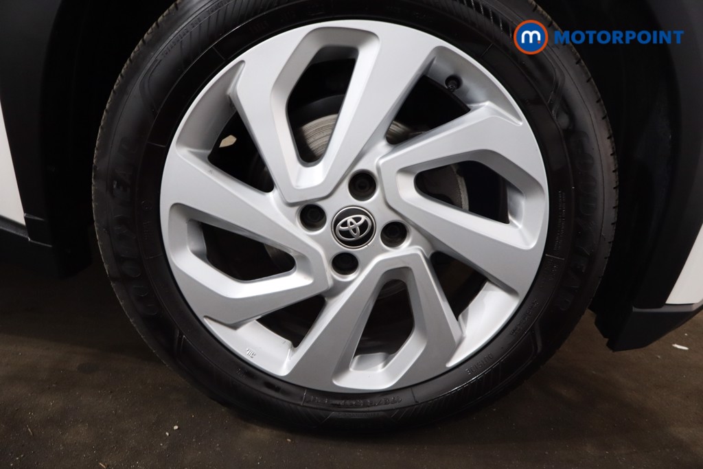 Toyota Aygo X Pure Manual Petrol Hatchback - Stock Number (1549774) - 9th supplementary image