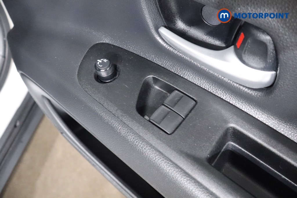 Toyota Aygo X Pure Manual Petrol Hatchback - Stock Number (1549774) - 21st supplementary image