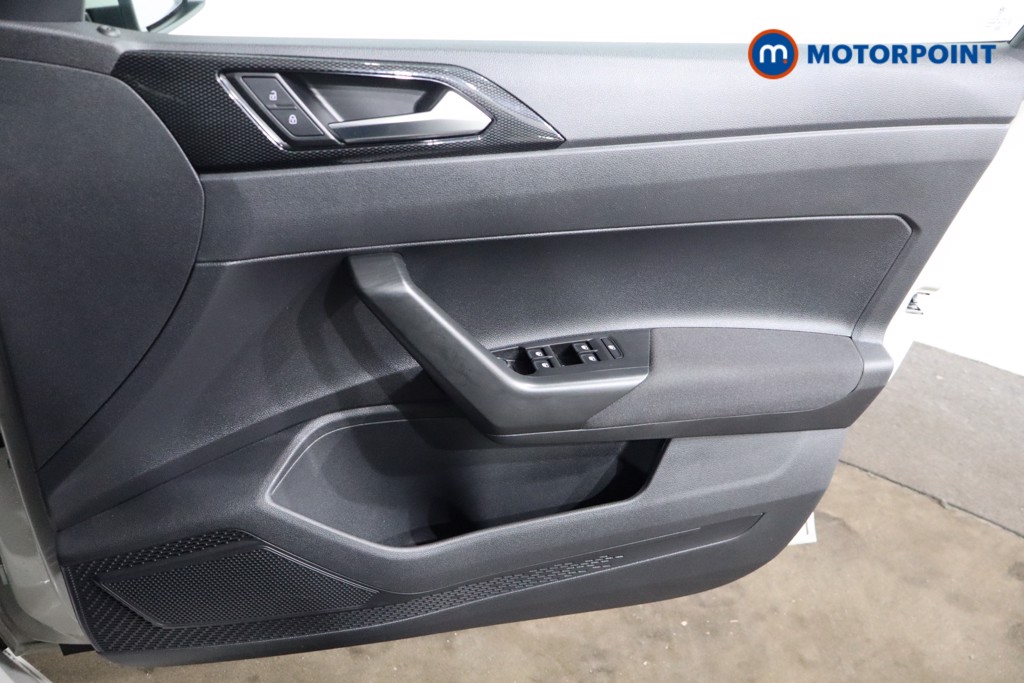 Volkswagen Polo Life Automatic Petrol Hatchback - Stock Number (1549874) - 23rd supplementary image