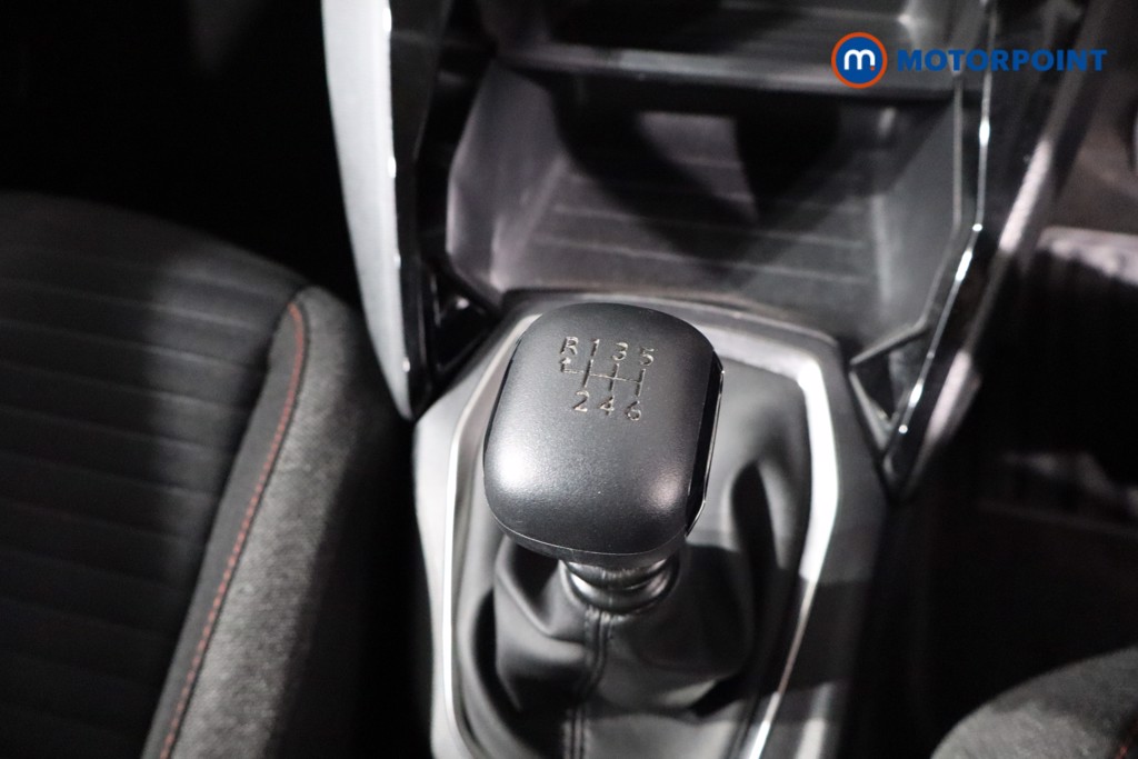 Peugeot 2008 Active Premium-Plus Manual Petrol SUV - Stock Number (1550277) - 17th supplementary image