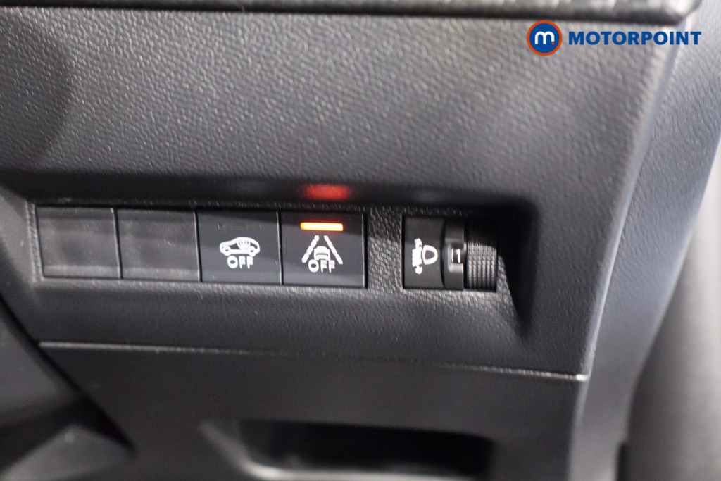 Peugeot 2008 Active Premium-Plus Manual Petrol SUV - Stock Number (1550277) - 20th supplementary image
