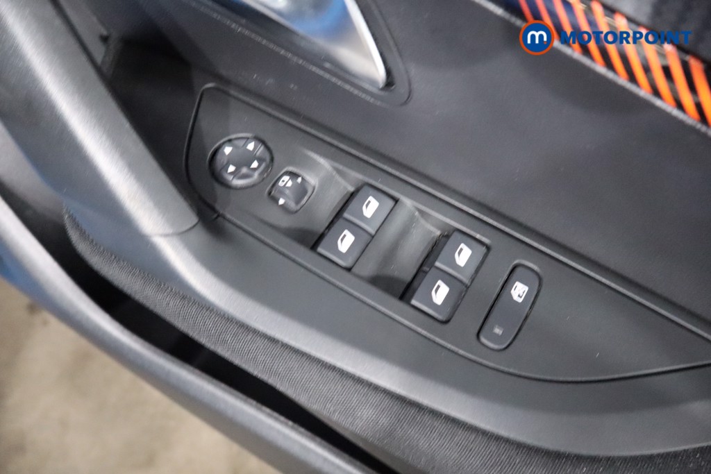 Peugeot 2008 Active Premium-Plus Manual Petrol SUV - Stock Number (1550277) - 22nd supplementary image