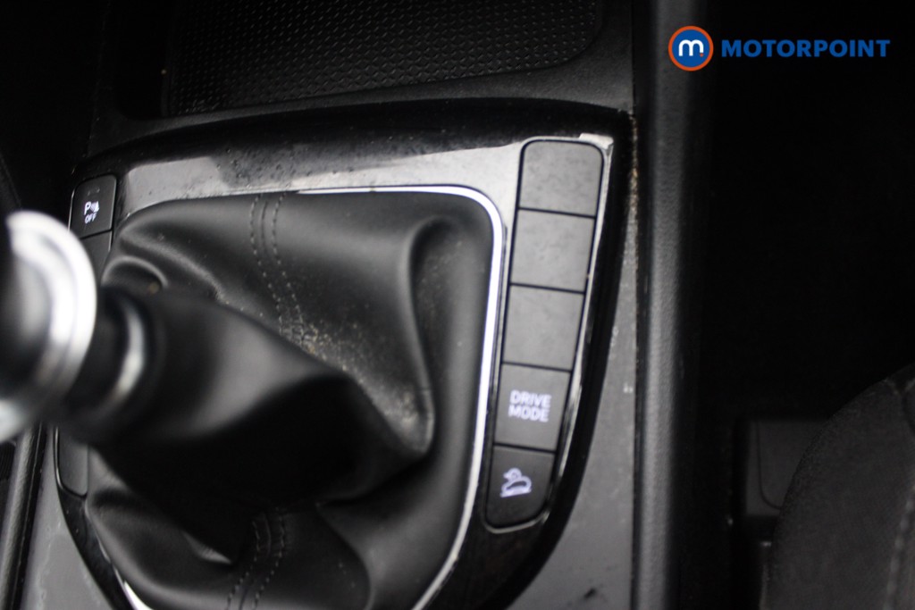 Hyundai Tucson Se Connect Manual Petrol SUV - Stock Number (1550445) - 12th supplementary image