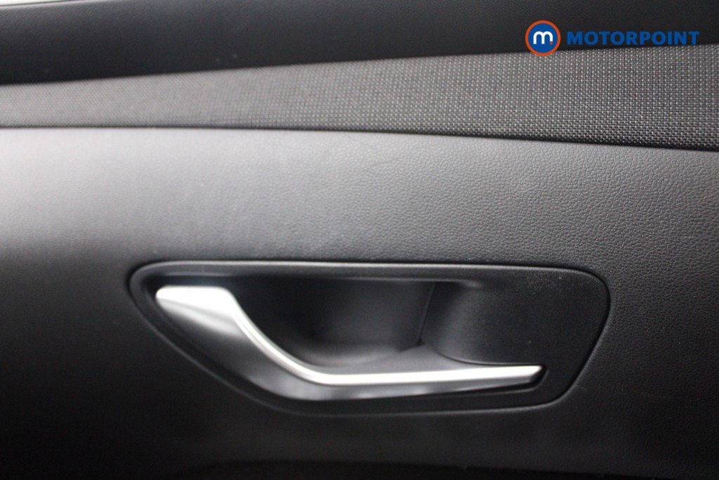 Hyundai Tucson Se Connect Manual Petrol SUV - Stock Number (1550445) - 18th supplementary image