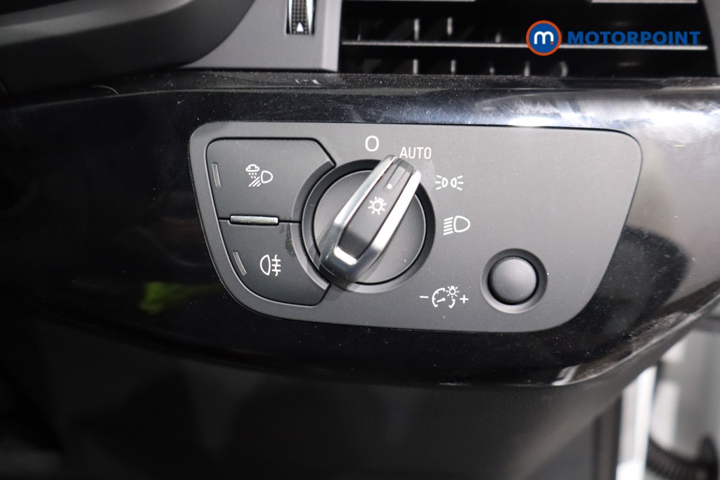 Audi A4 Black Edition Automatic Petrol Saloon - Stock Number (1550967) - 16th supplementary image