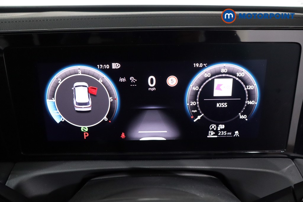Volkswagen Tiguan R-Line Automatic Diesel SUV - Stock Number (1550968) - 14th supplementary image
