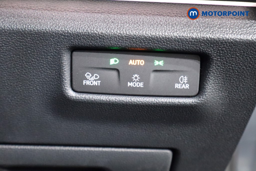 Volkswagen Tiguan R-Line Automatic Diesel SUV - Stock Number (1550968) - 21st supplementary image