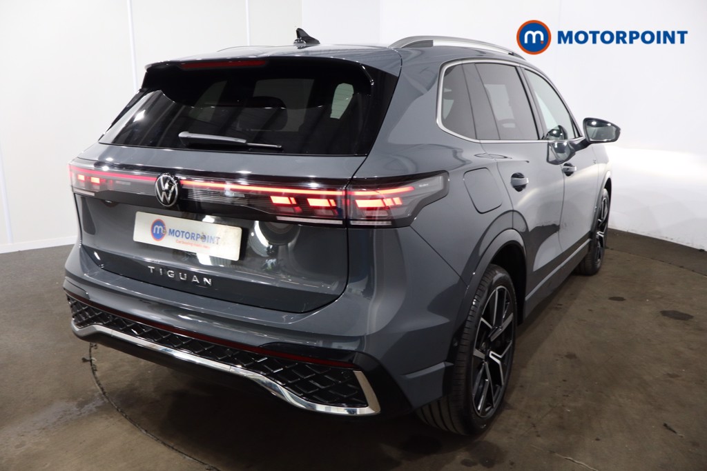 Volkswagen Tiguan R-Line Automatic Diesel SUV - Stock Number (1550968) - 29th supplementary image