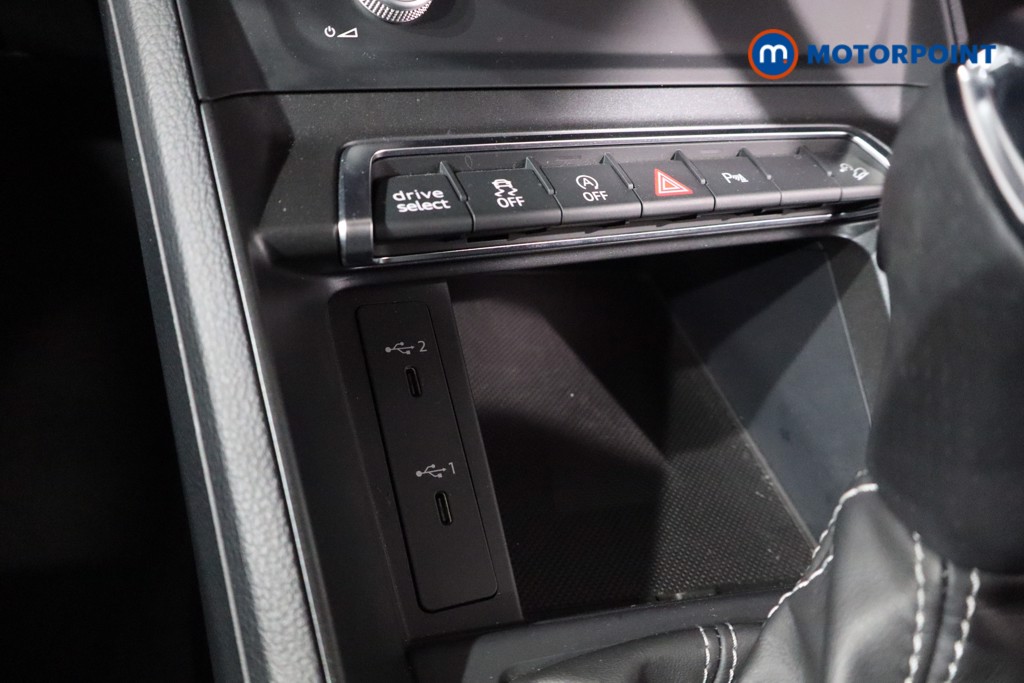 Audi Q3 Black Edition Automatic Diesel SUV - Stock Number (1551104) - 45th supplementary image